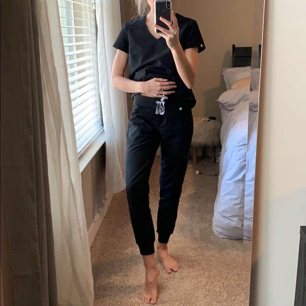 Black Scrubs Figs.